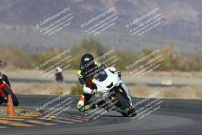 media/Feb-04-2023-SoCal Trackdays (Sat) [[8a776bf2c3]]/Turn 14 (115pm)/